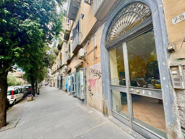 Appartamento in vendita a Napoli NA