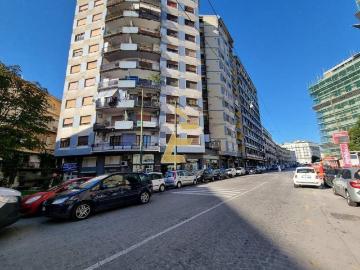 Appartamento in vendita a Napoli NA