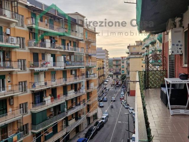 Appartamento in vendita a Napoli NA
