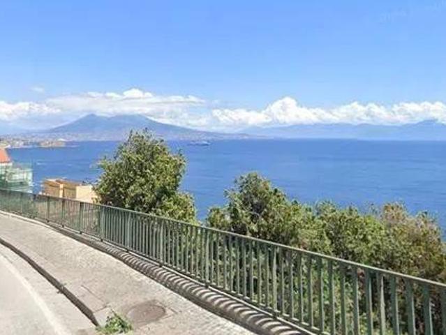 Appartamento in vendita a Napoli NA