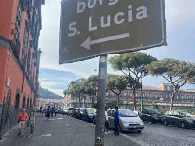 Appartamento in vendita a Napoli NA