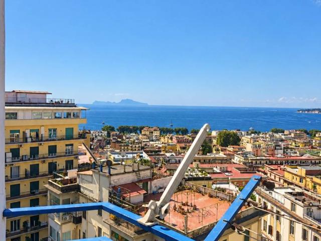 Appartamento in vendita a Napoli NA