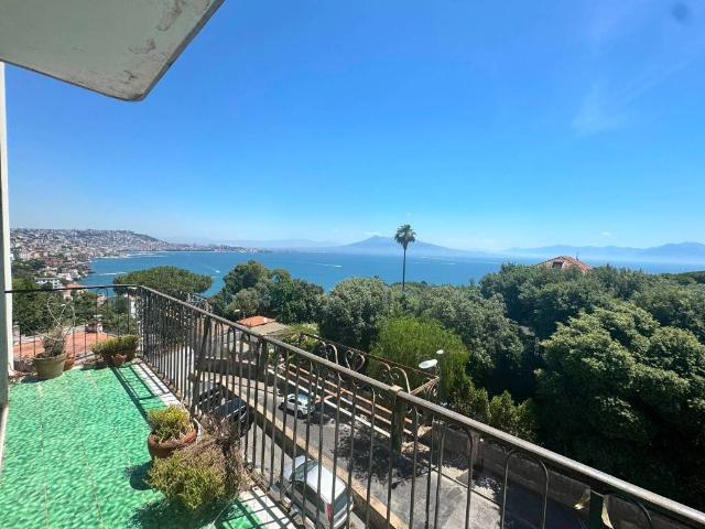 Appartamento in vendita a Napoli NA