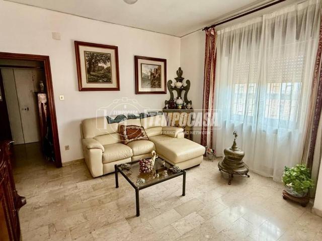 Appartamento in vendita a Napoli NA