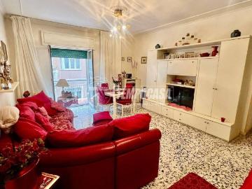Appartamento in vendita a Napoli NA