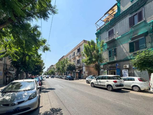 Appartamento in vendita a Napoli NA