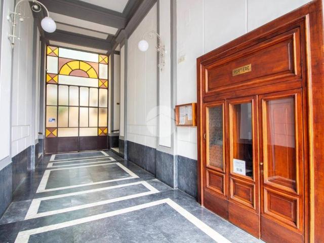 Appartamento in vendita a Napoli NA