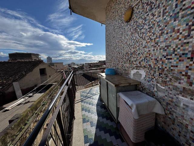 Appartamento in vendita a Napoli NA