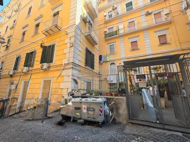 Appartamento in vendita a Napoli NA