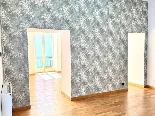 Appartamento in vendita a Napoli NA