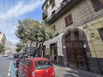 Appartamento in vendita a Napoli NA