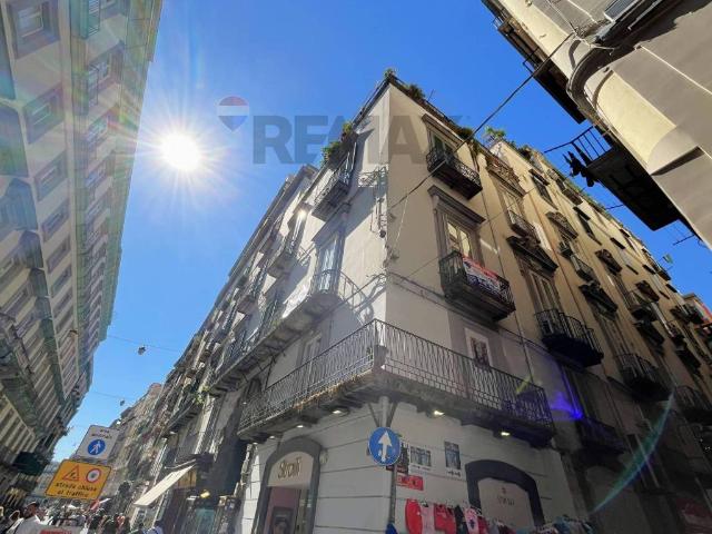 Appartamento in vendita a Napoli NA