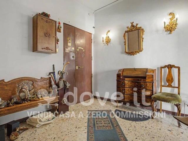 Appartamento in vendita a Napoli NA