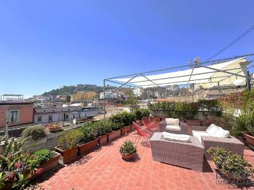 Appartamento in vendita a Napoli NA