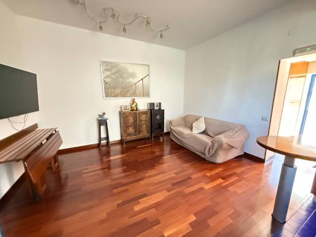 Appartamento in vendita a Napoli NA