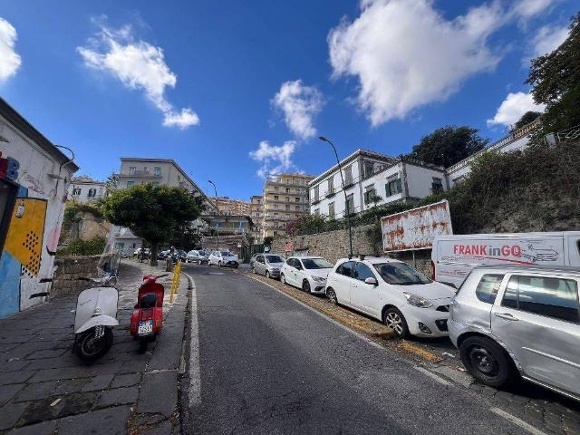 Appartamento in vendita a Napoli NA