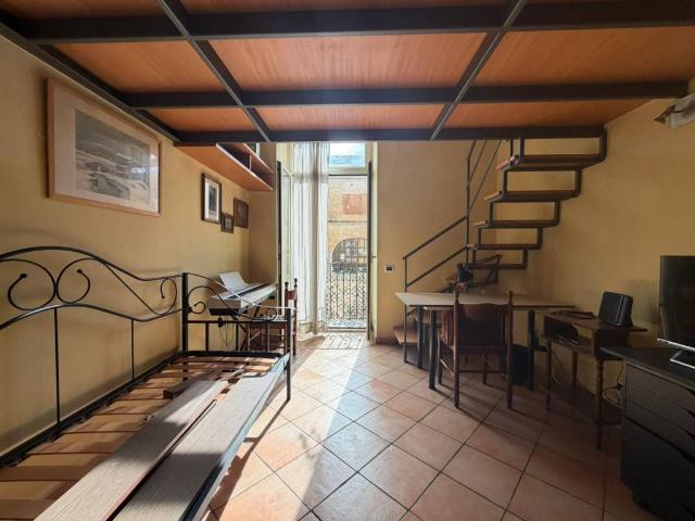 Appartamento in vendita a Napoli NA