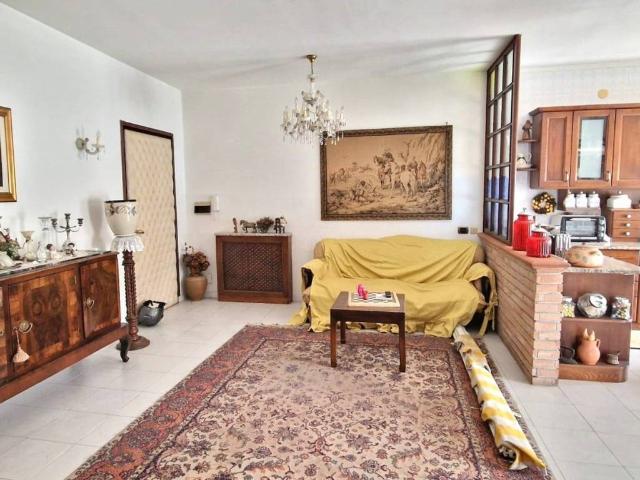 Appartamento in vendita a Napoli NA