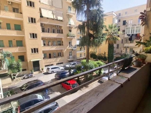 Appartamento in vendita a Napoli NA