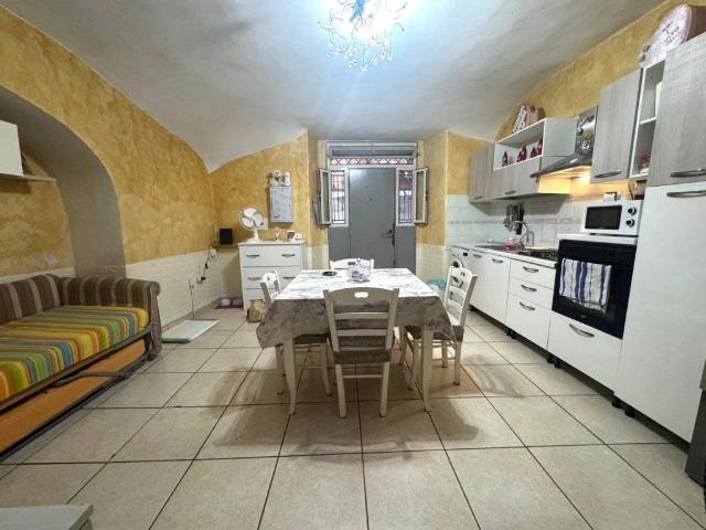 Appartamento in vendita a Napoli NA