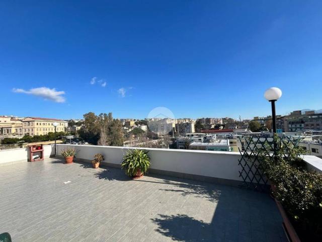 Appartamento in vendita a Napoli NA