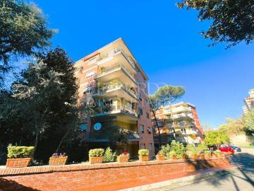 Appartamento in vendita a Napoli NA