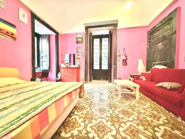 Appartamento in vendita a Napoli NA