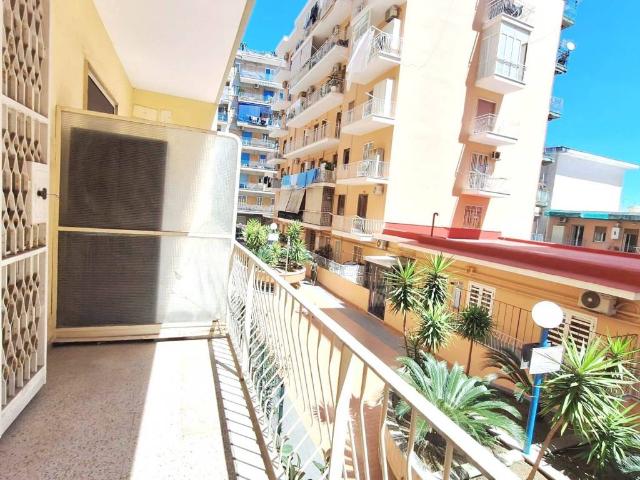 Appartamento in vendita a Napoli NA