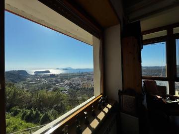 Appartamento in vendita a Napoli NA