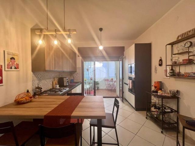 Appartamento in vendita a Napoli NA