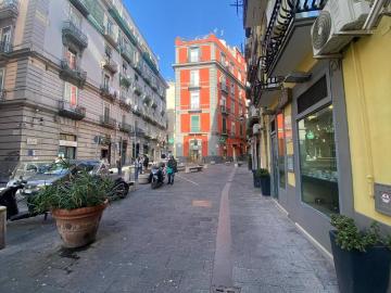 Appartamento in vendita a Napoli NA
