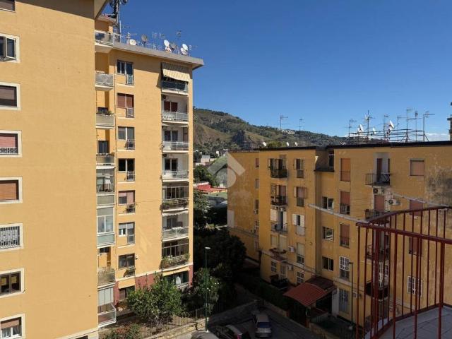 Appartamento in vendita a Napoli NA
