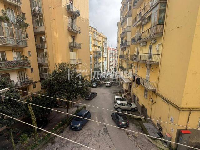 Appartamento in vendita a Napoli NA