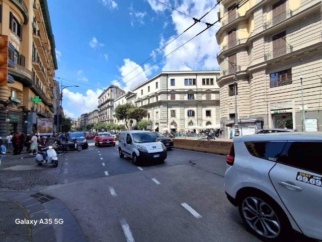 Appartamento in vendita a Napoli NA