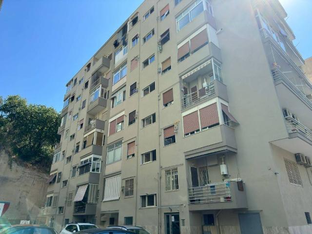 Appartamento in vendita a Napoli NA