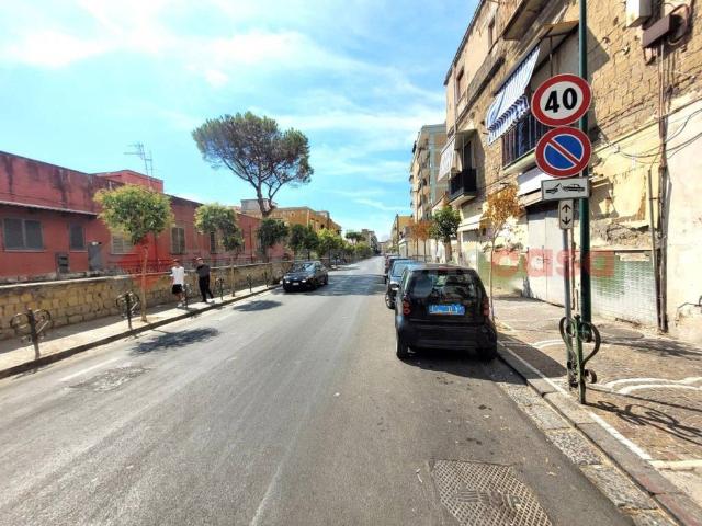 Appartamento in vendita a Napoli NA
