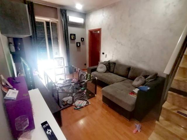Appartamento in vendita a Napoli NA