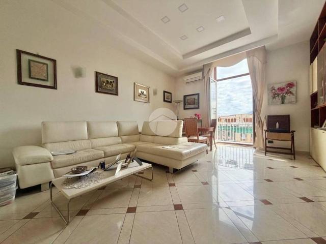 Appartamento in vendita a Napoli NA