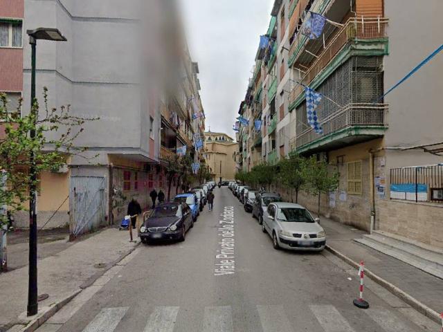 Appartamento in vendita a Napoli NA