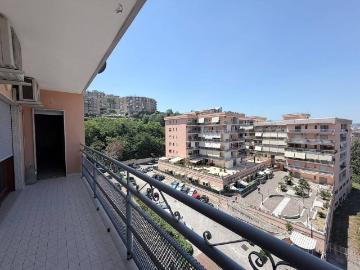 Appartamento in vendita a Napoli NA