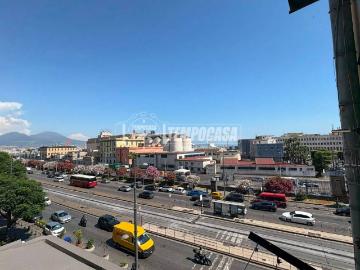 Appartamento in vendita a Napoli NA