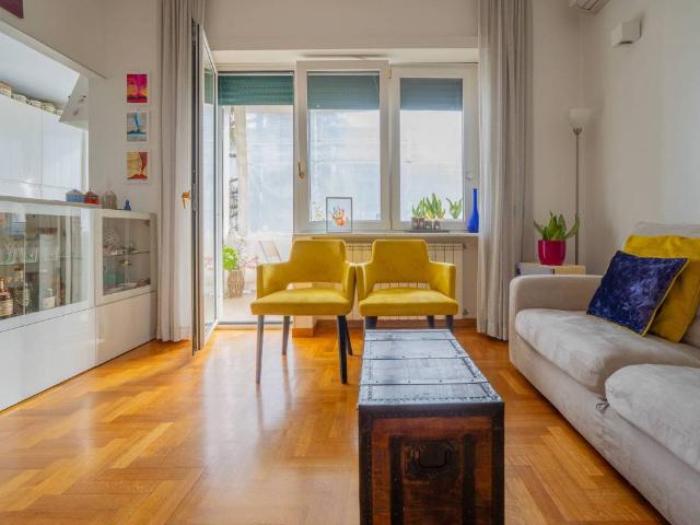 Appartamento in vendita a Napoli NA