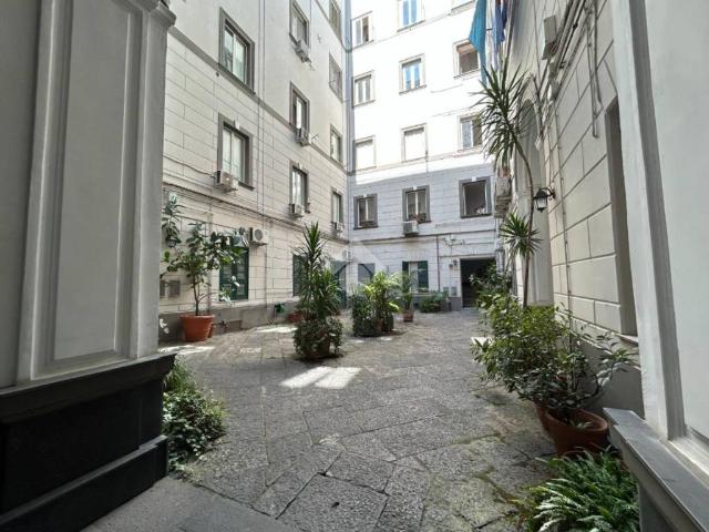 Appartamento in vendita a Napoli NA
