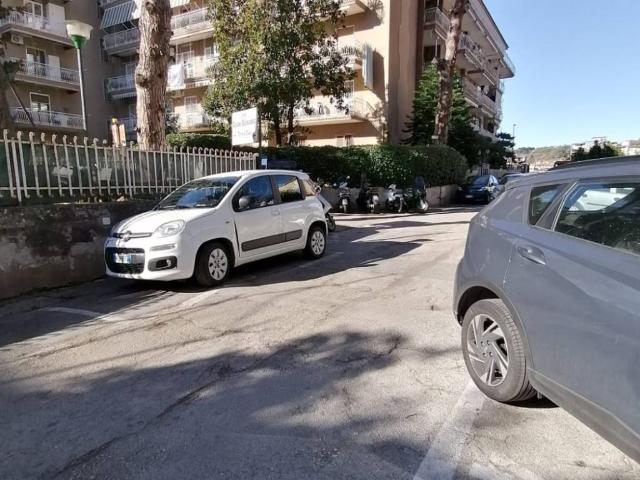 Appartamento in vendita a Napoli NA