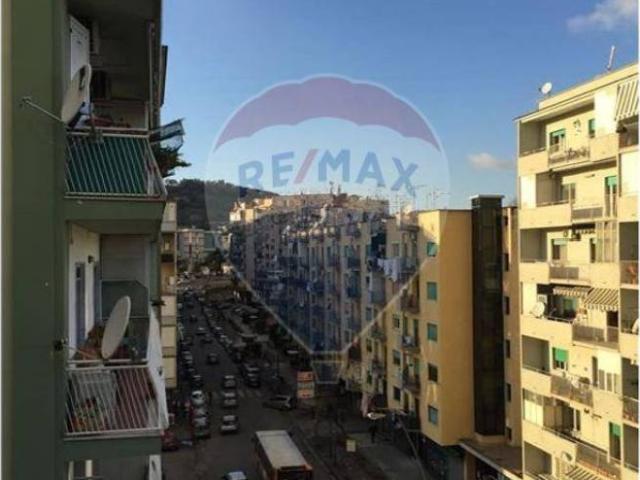 Appartamento in vendita a Napoli NA