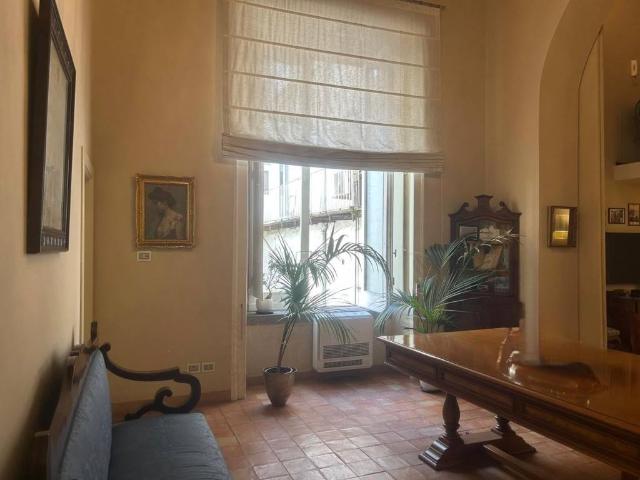 Appartamento in vendita a Napoli NA