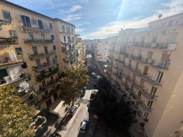 Appartamento in vendita a Napoli NA