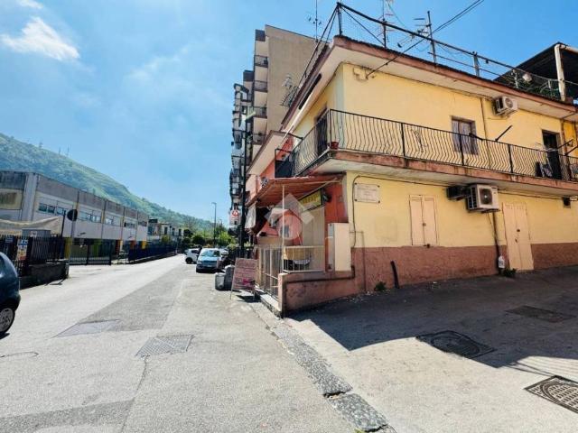 Appartamento in vendita a Napoli NA