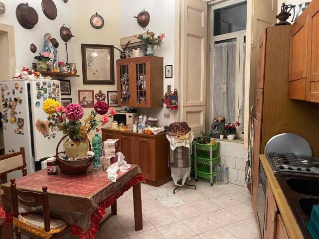 Appartamento in vendita a Napoli NA