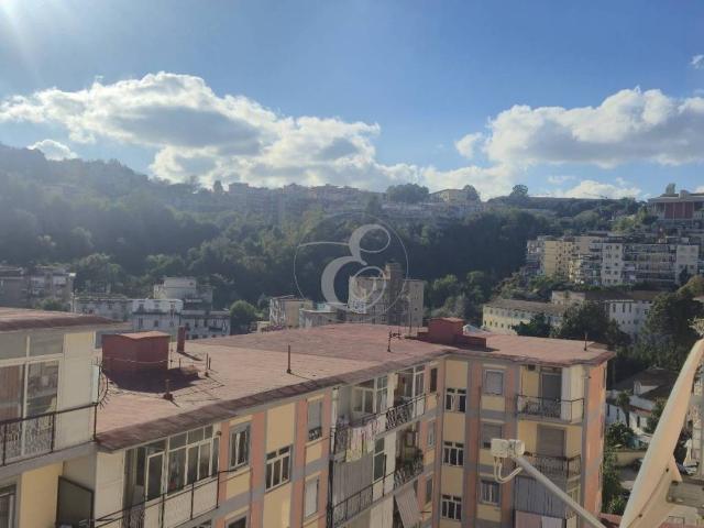 Appartamento in vendita a Napoli NA